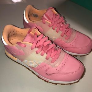 REEBOK CLASSIC ALTERED LEATHER